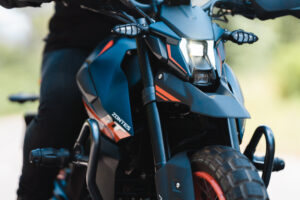 125 Hyper Trail - Action (11)