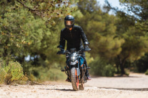 125 Hyper Trail - Action (26)