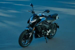 CFMOTO-125NK-visuel_10