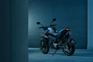 CFMOTO-125NK-visuel_23