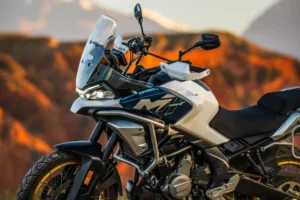 CFMOTO-700MT-Visuel_30